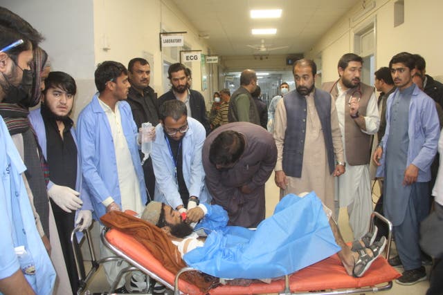 <p>Injured victims of the train hijacking in Sibi, are transferred to a hospital in Quetta, the provincial capital of restive Balochistan province, Pakistan</p>