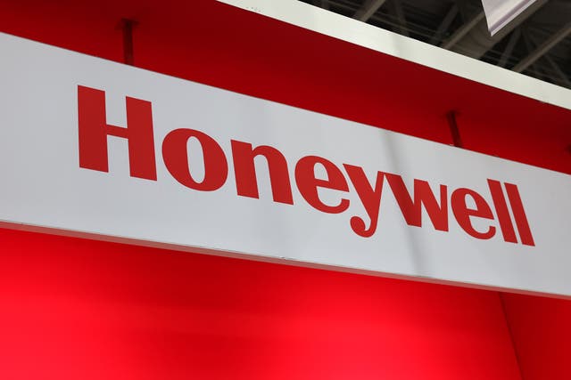 <p>Honeywell earns billions of dollars from US government contracts</p>