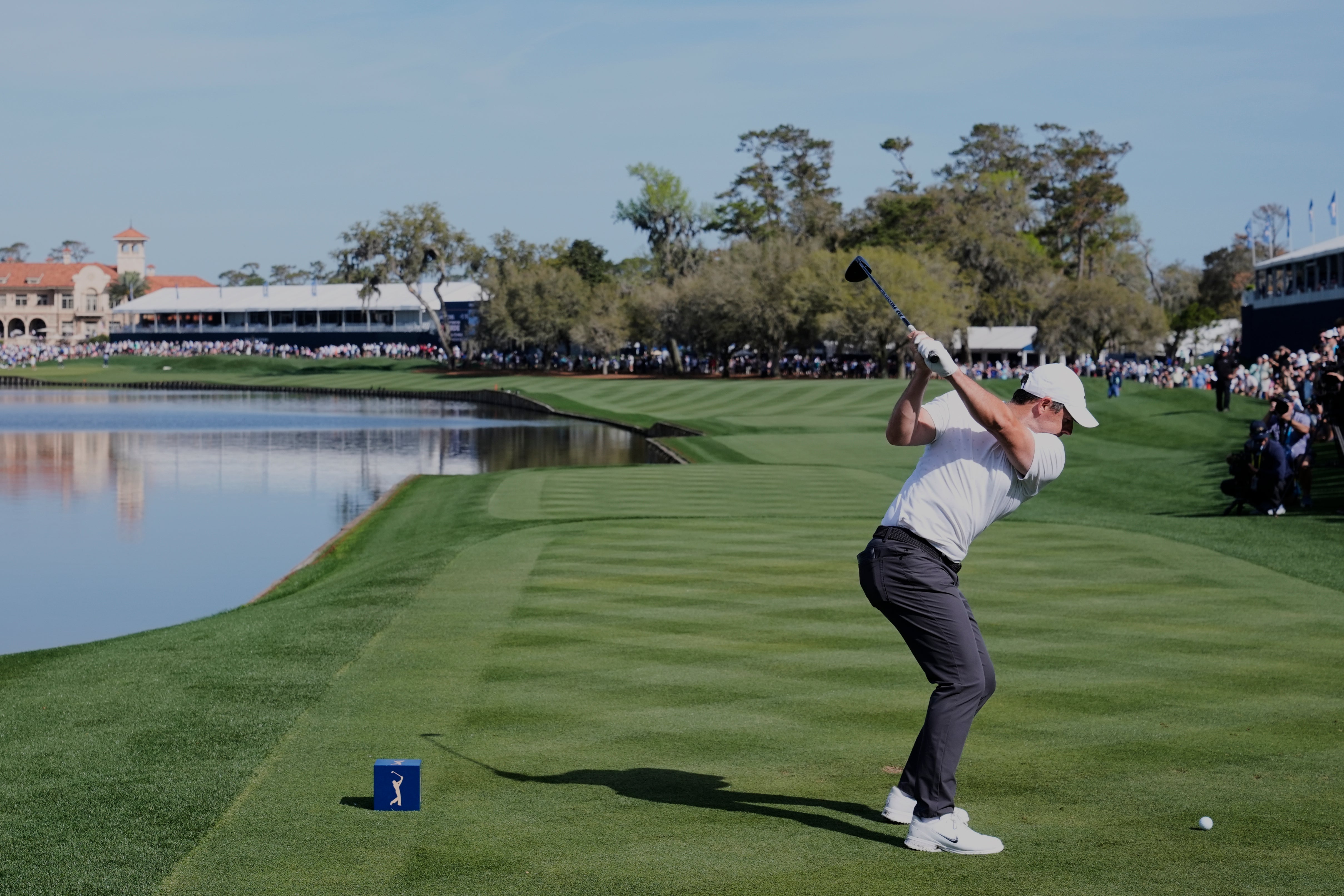 Rory McIlroy was much happier with his swing in Friday’s round