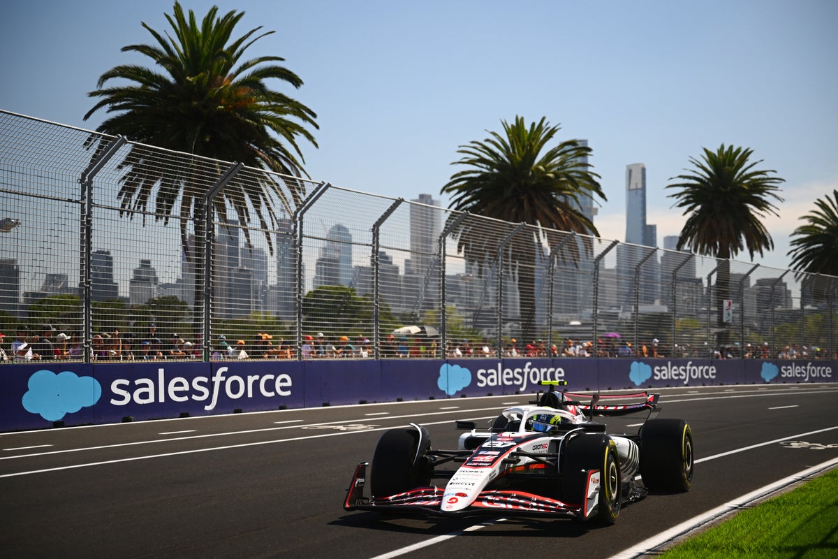 F1 Australian GP LIVE: Practice results and qualifying start time ahead of Lewis Hamilton’s Ferrari debut