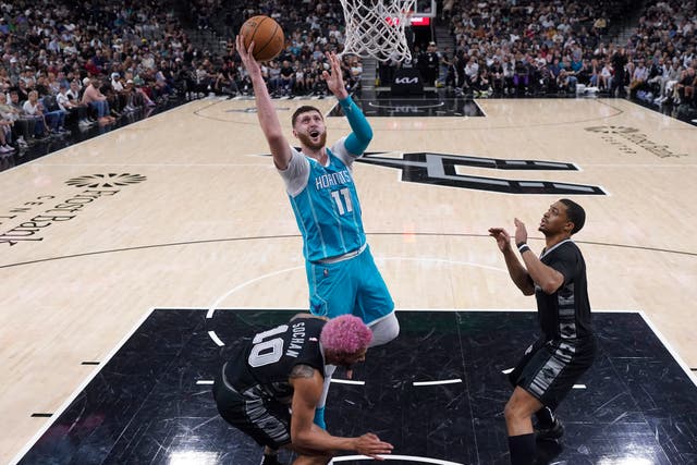 HORNETS-SPURS
