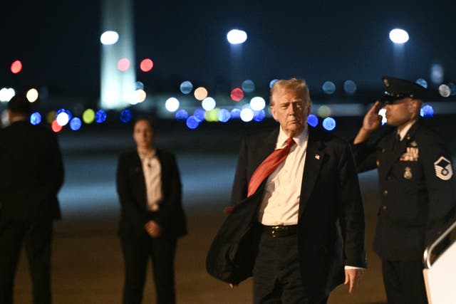 <p>El gobierno de Trump busca restringir el ingreso a Estados Unidos de ciudadanos de determinados países</p>