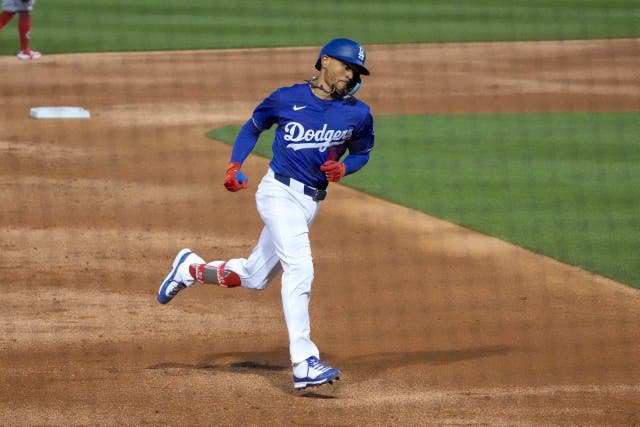 DODGERS-BETTS