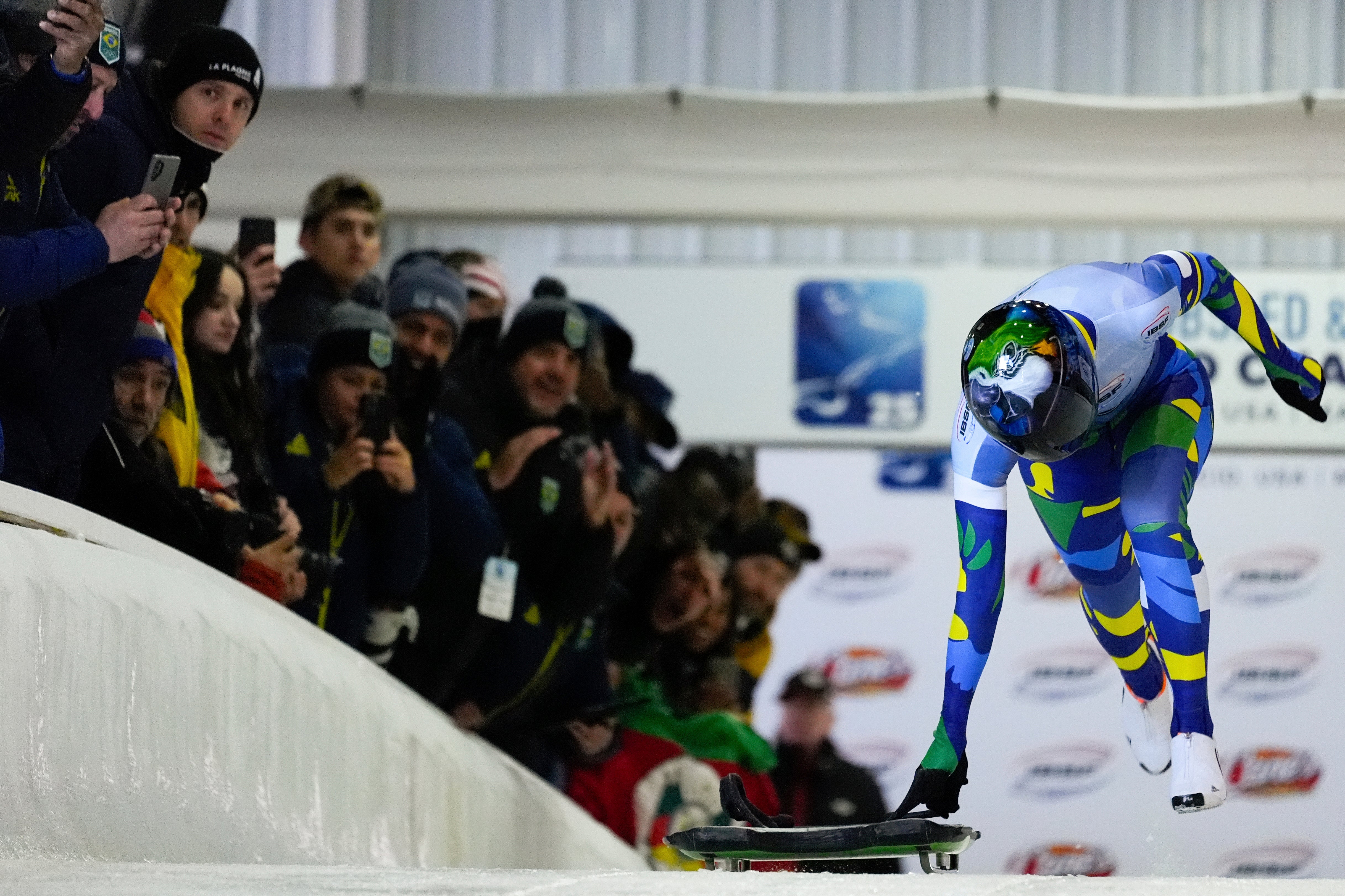 MUNDIAL SKELETON