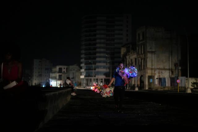 APTOPIX Cuba Power Outage