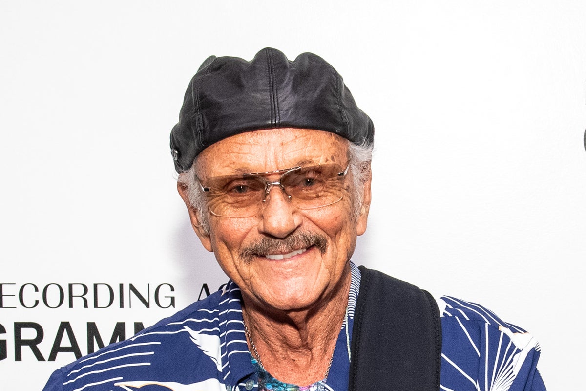Jesse Colin Young death: Youngbloods singer dies at 83 | The Independent