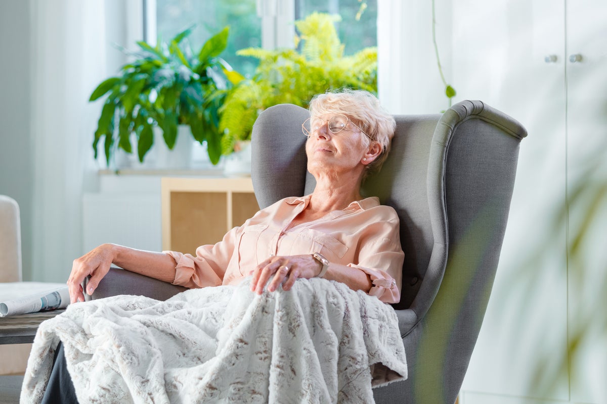 Napping during the day could be early symptom of dementia in elderly women