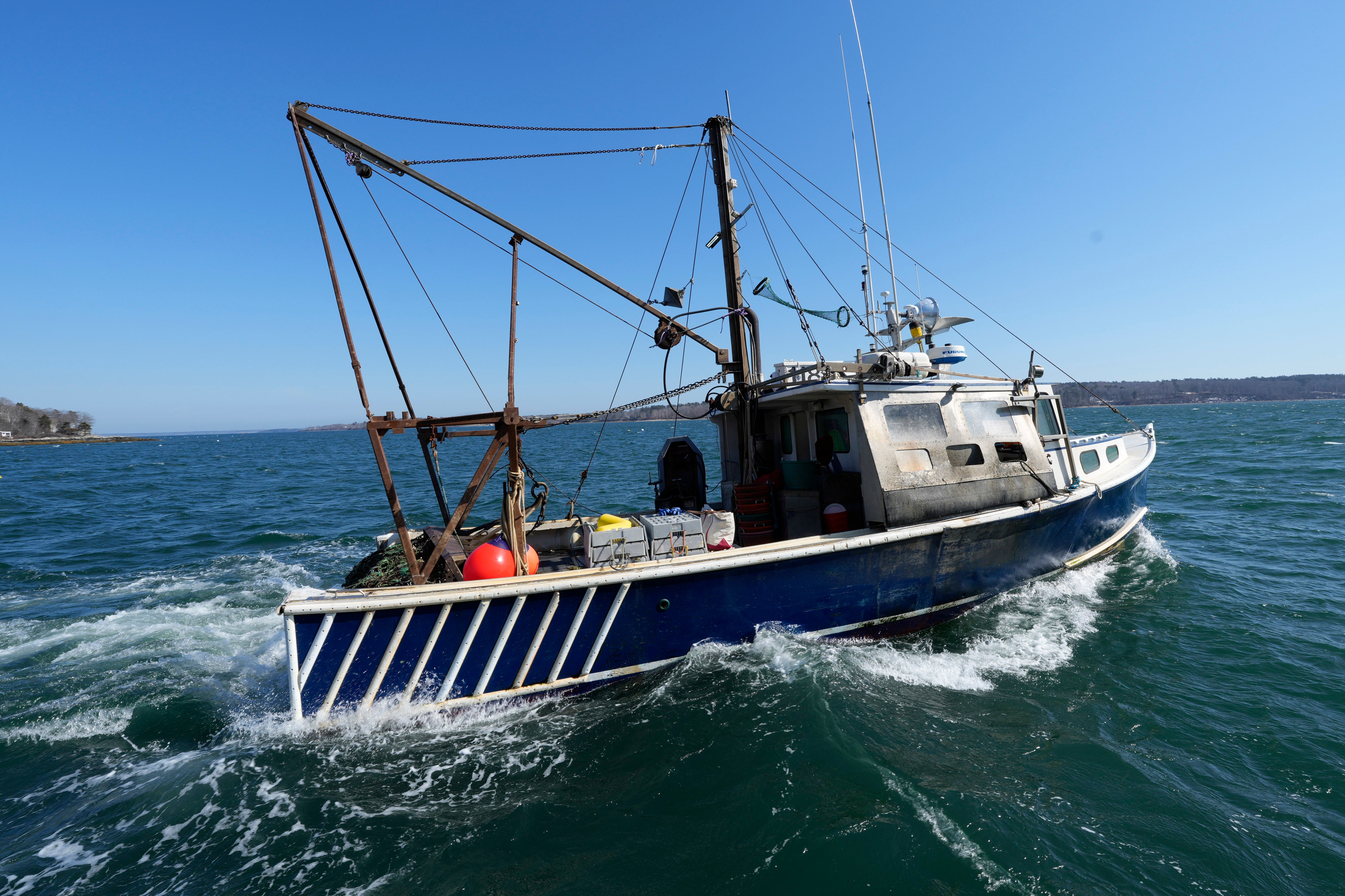 AMN-GEN EEUU-PESCA-DOGE CLIMA