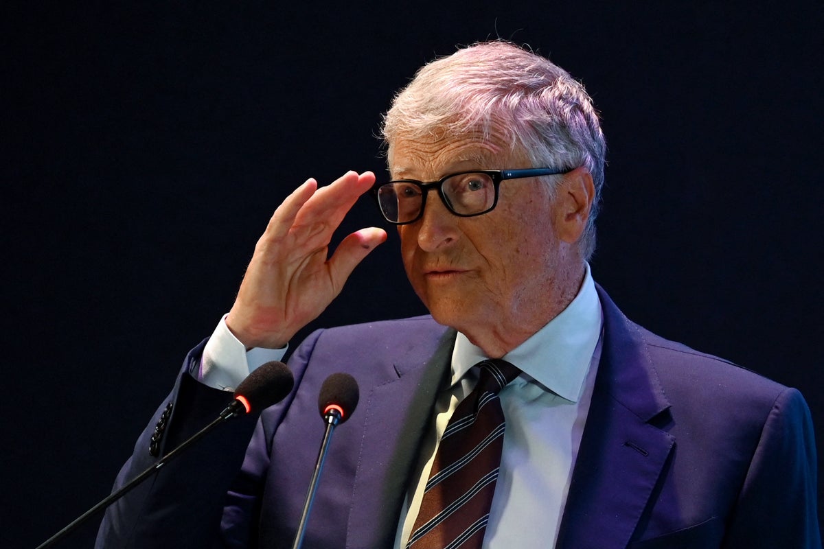 Bill Gates to donate 99 per cent of fortune to his own charity