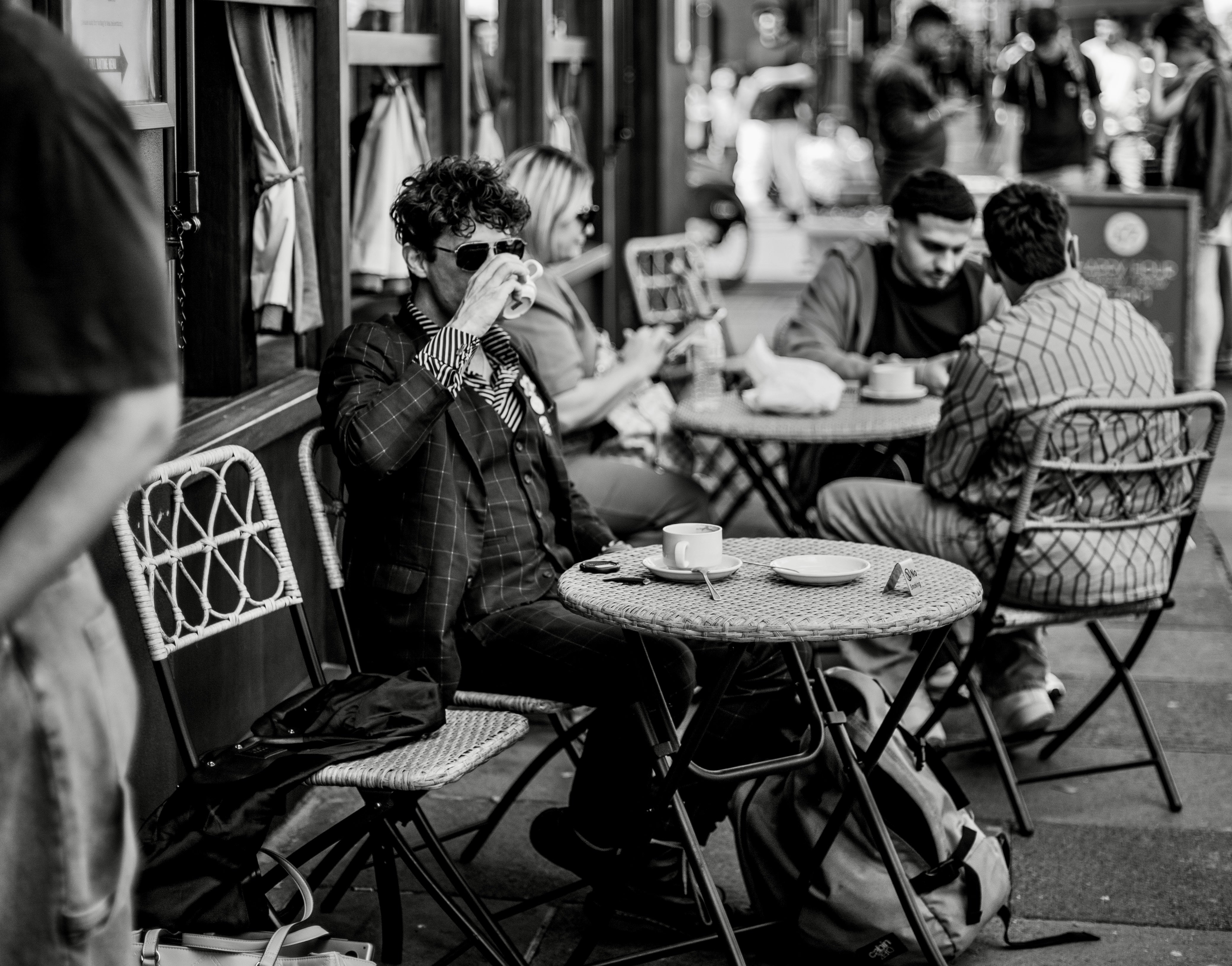  Jaz Delorean in a French café