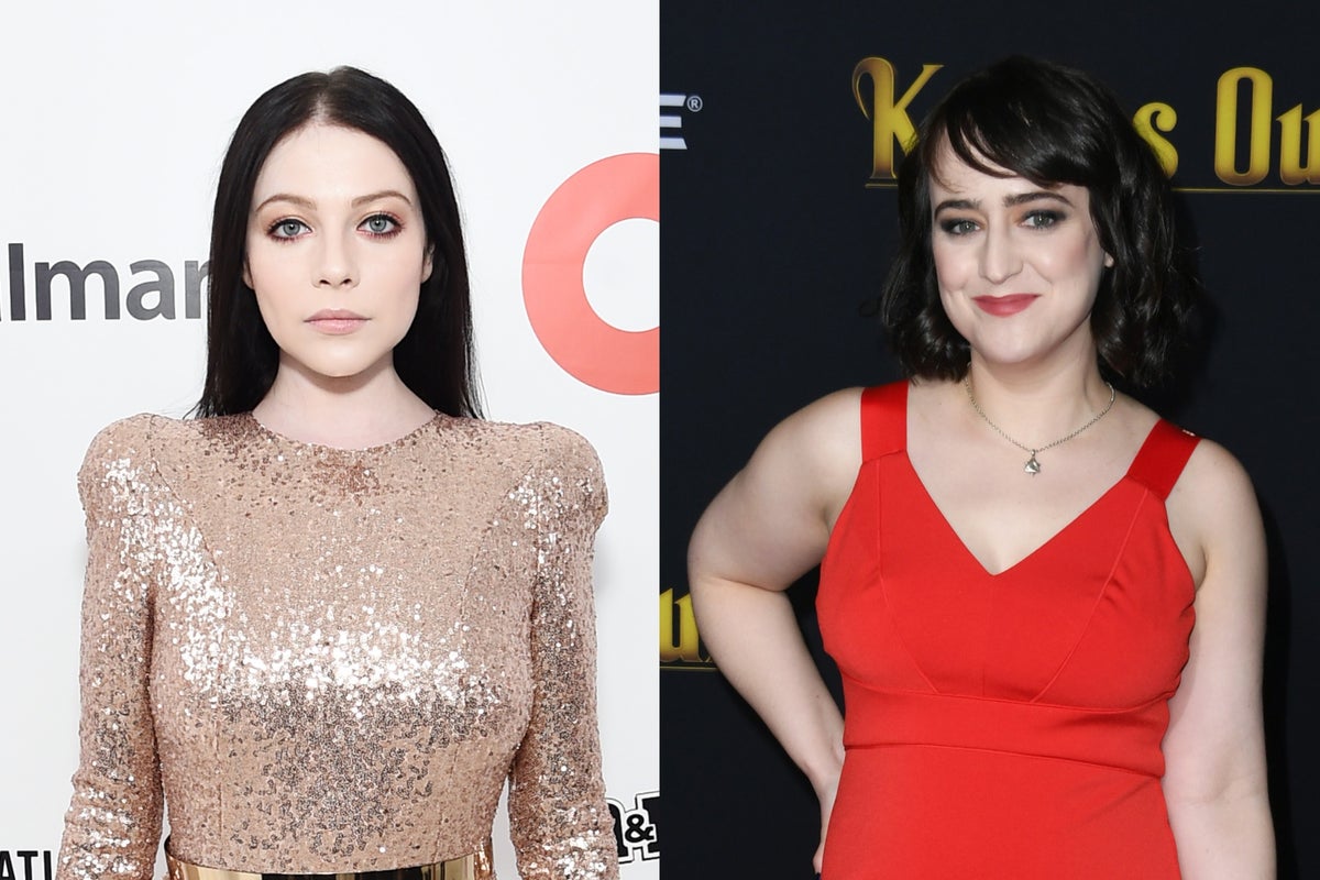 Mara Wilson mourns fellow child star Michelle Trachtenberg in heart-wrenching essay Mara Wilson mourns fellow child star Michelle Trachtenberg in heart-wrenching essay