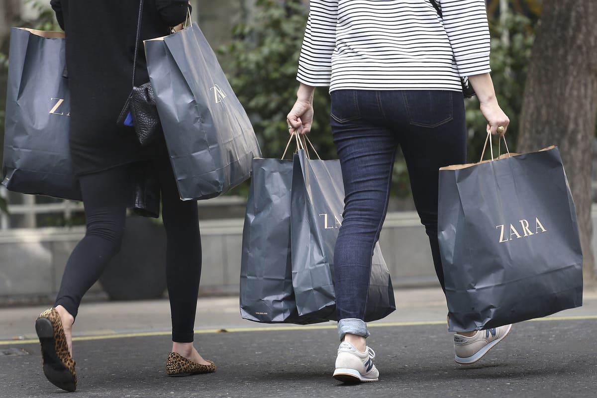 Consumer Confidence Stabilizes Amid Rising Inflation Pressures