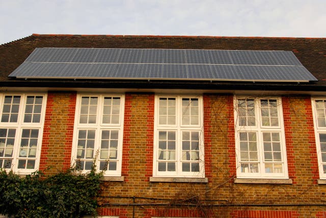 <p>Compare costs, panel options, and learn if Soly is right for your home in our Soly solar panel installation review.</p>