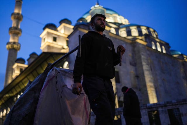 Turkey Garbage Collectors Photo Essay