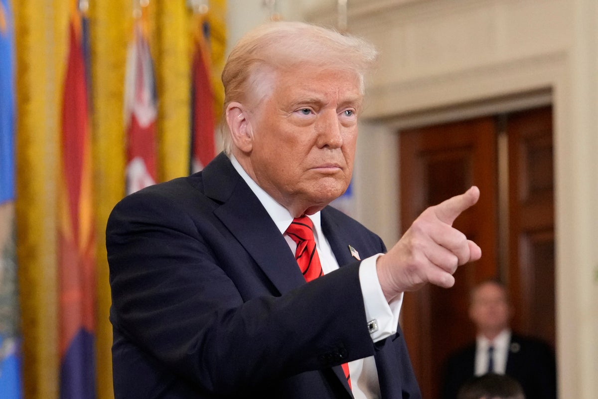 Trump’s overstepping the law gets crickets — or praise — from Republicans Trump’s overstepping the law gets crickets — or praise — from Republicans