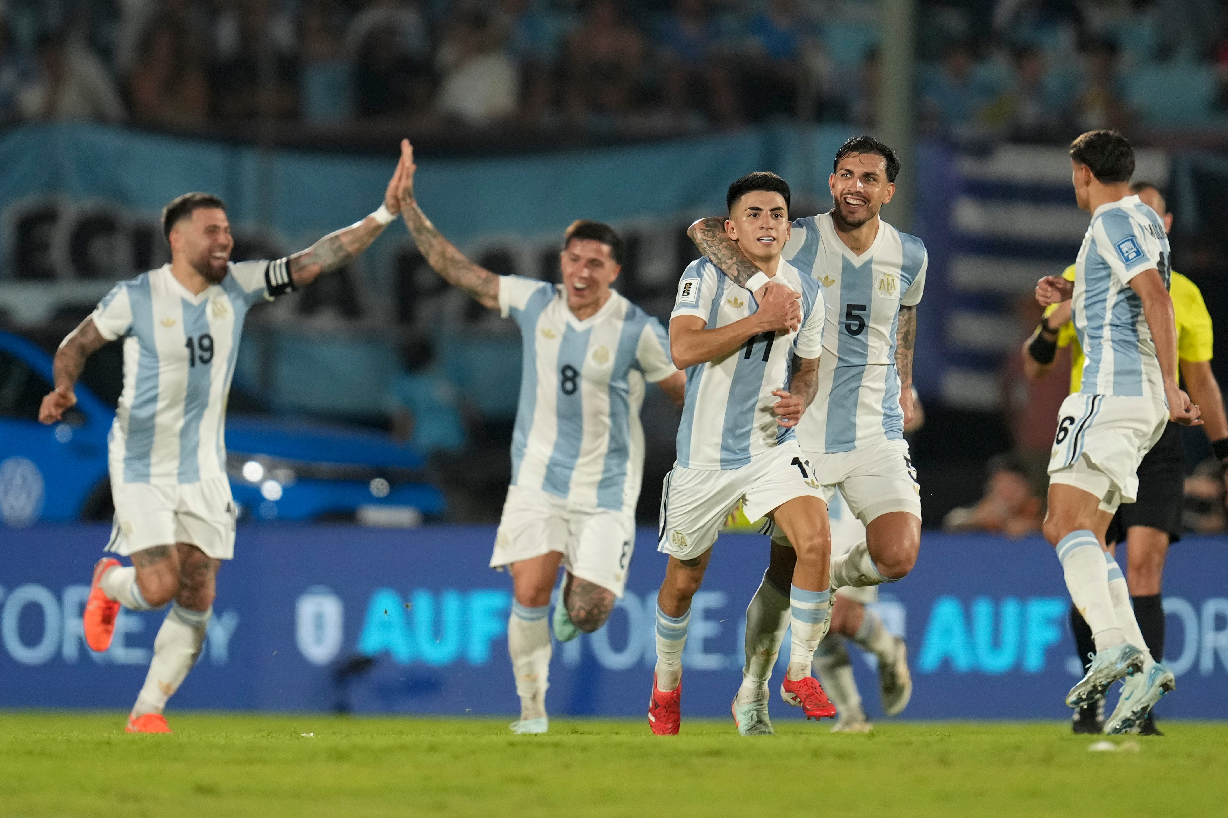 MUNDIAL URUGUAY ARGENTINA