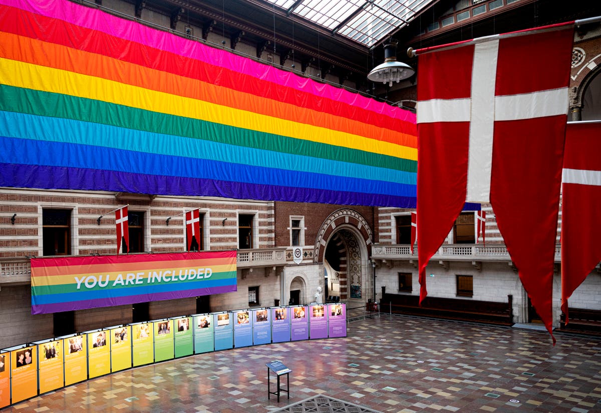 Denmark advises transgender people to contact US Embassy before traveling to the United States