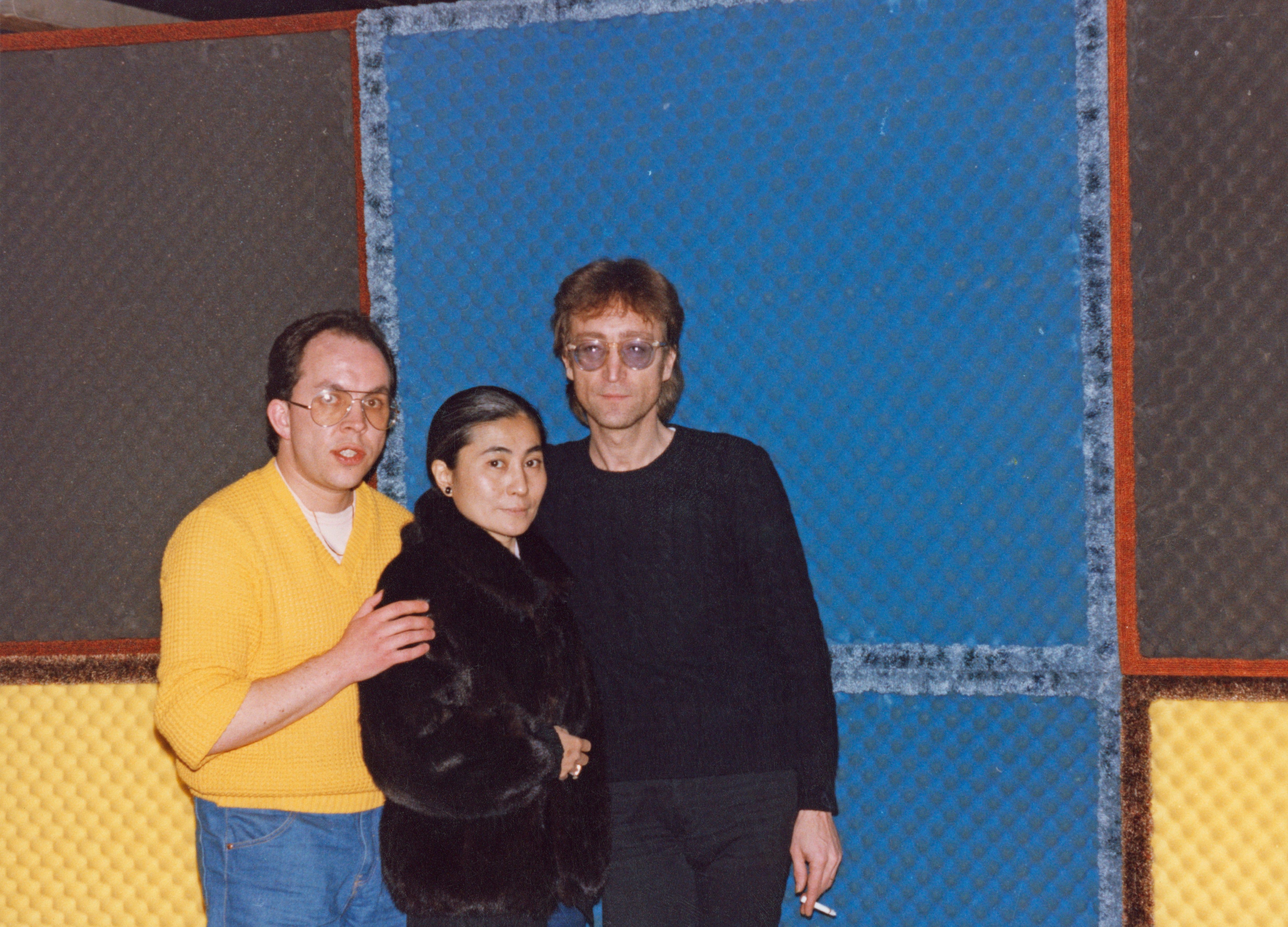 Peebles com Yoko Ono e John Lennon em 6 de dezembro de 1980