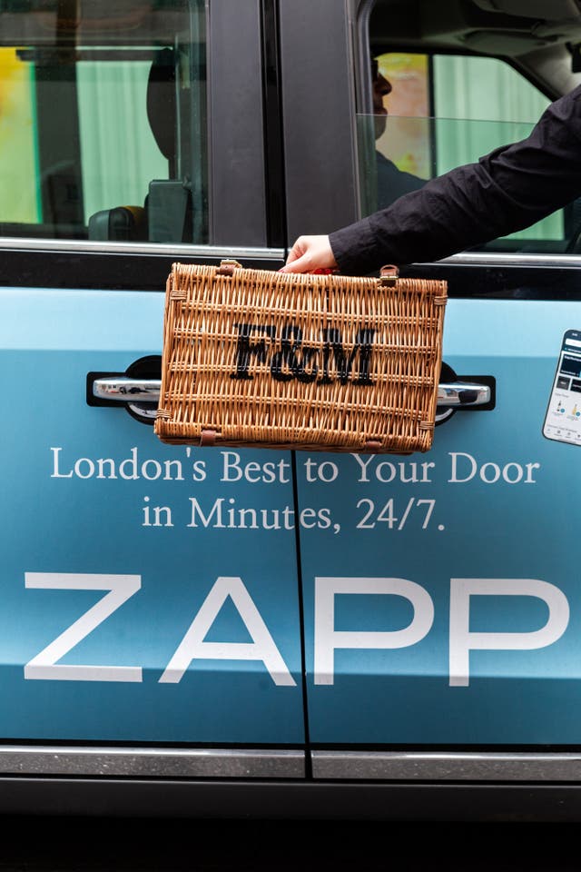 Fortnum & Mason offers high-end hampers in minutes in new rapid ...