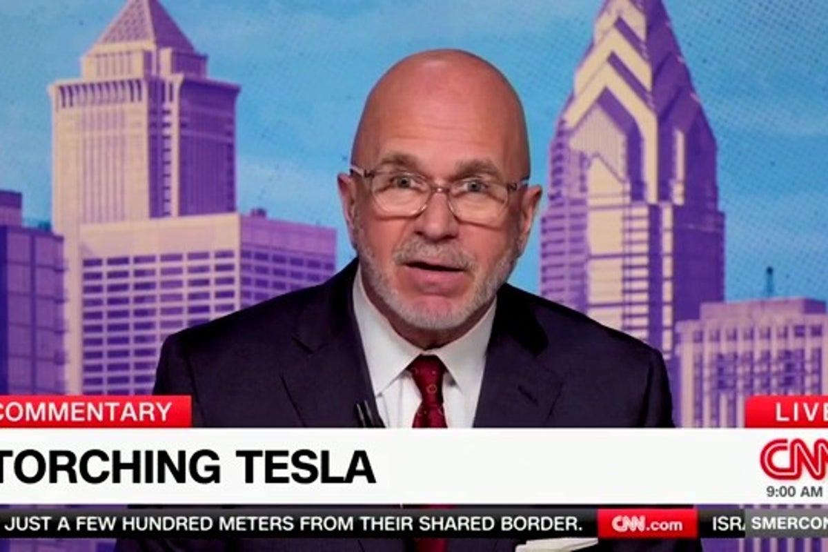 CNN host fumes over ‘Daily Show’ audience cheering vandalism of ‘innocent’ Teslas CNN host fumes over ‘Daily Show’ audience cheering vandalism of ‘innocent’ Teslas