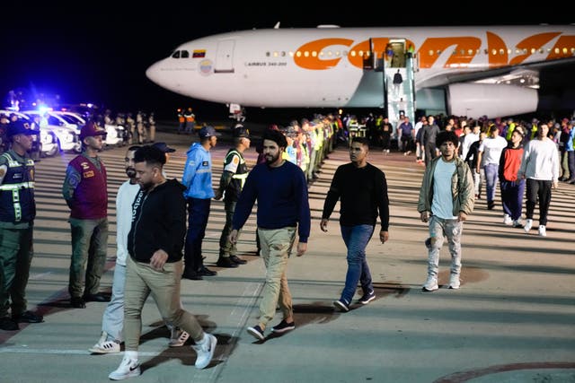 <p>Venezuelan migrants deported from the United States arrive at Simon Bolivar International Airport in Maiquetia</p>