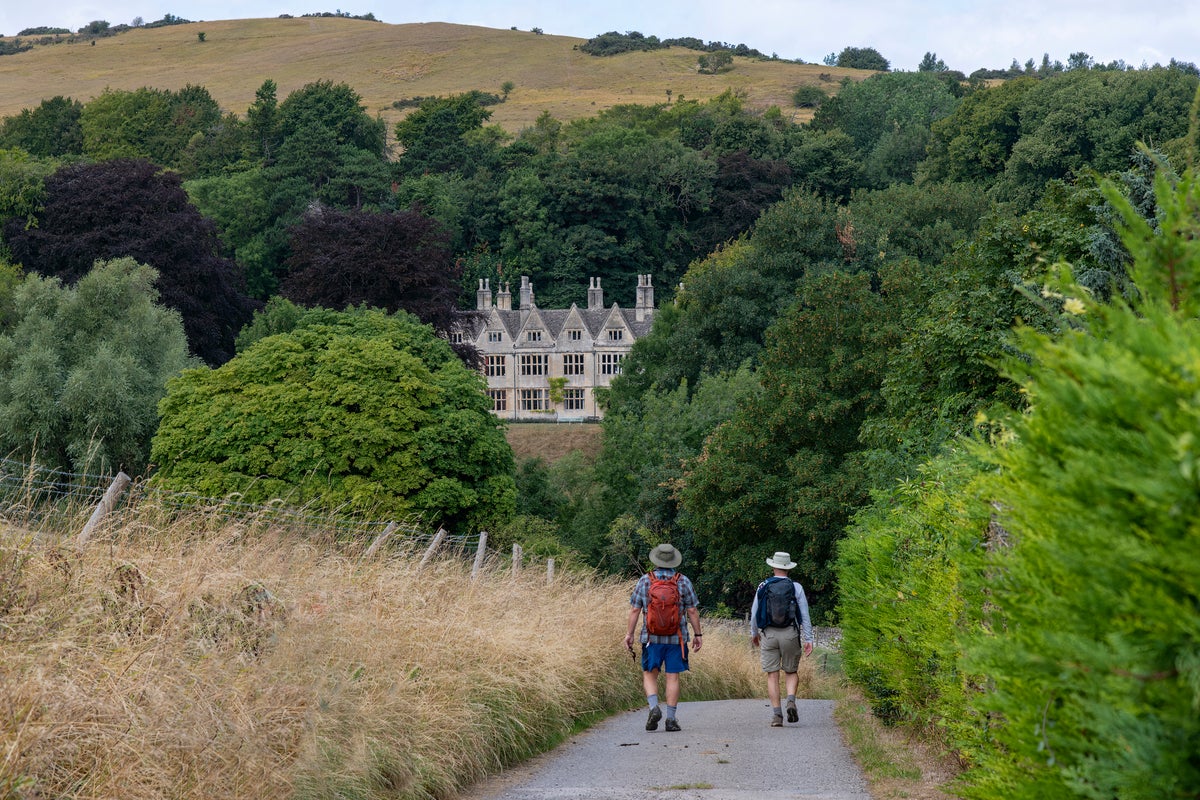 Seven of the best walks in the Cotswolds and where to stay