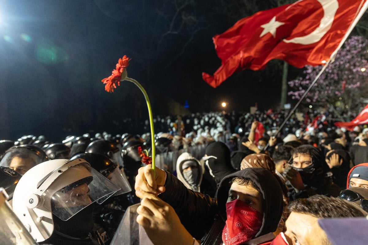 Erdogan lashes out at ‘evil’ Turkey protests as travel warnings issued over growing unrest Erdogan lashes out at ‘evil’ Turkey protests as travel warnings issued over growing unrest