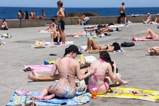 Scientists warn of hidden risk in popular summer skincare combination