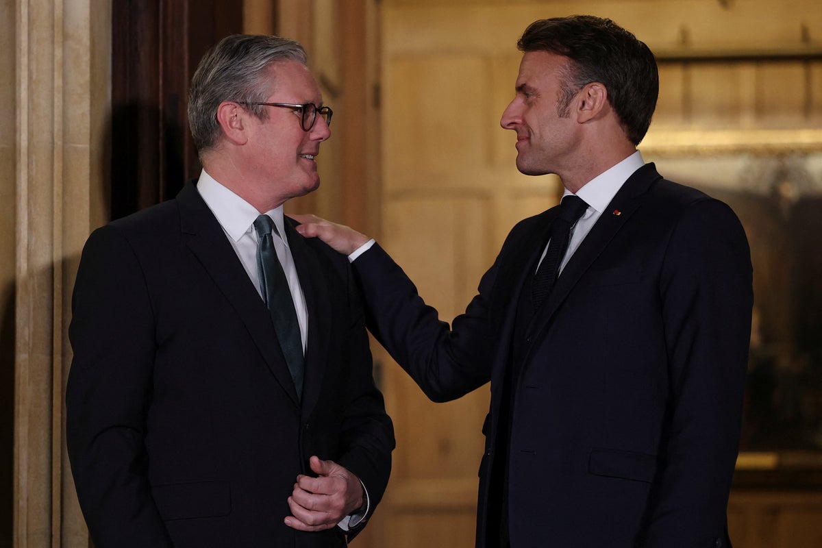 Keir Starmer set to test the willingness of his fledgling coalition on Paris trip