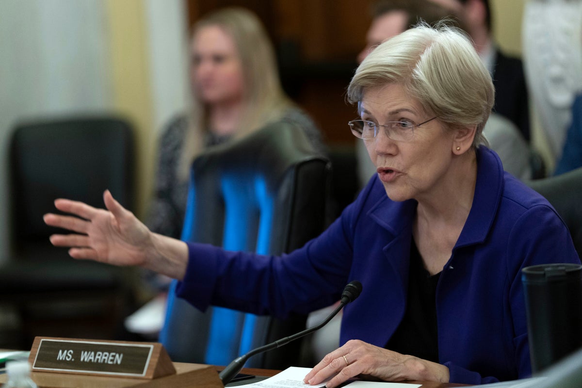 Elizabeth Warren opposed Jerome Powell. Now she worries Trump will fire him
