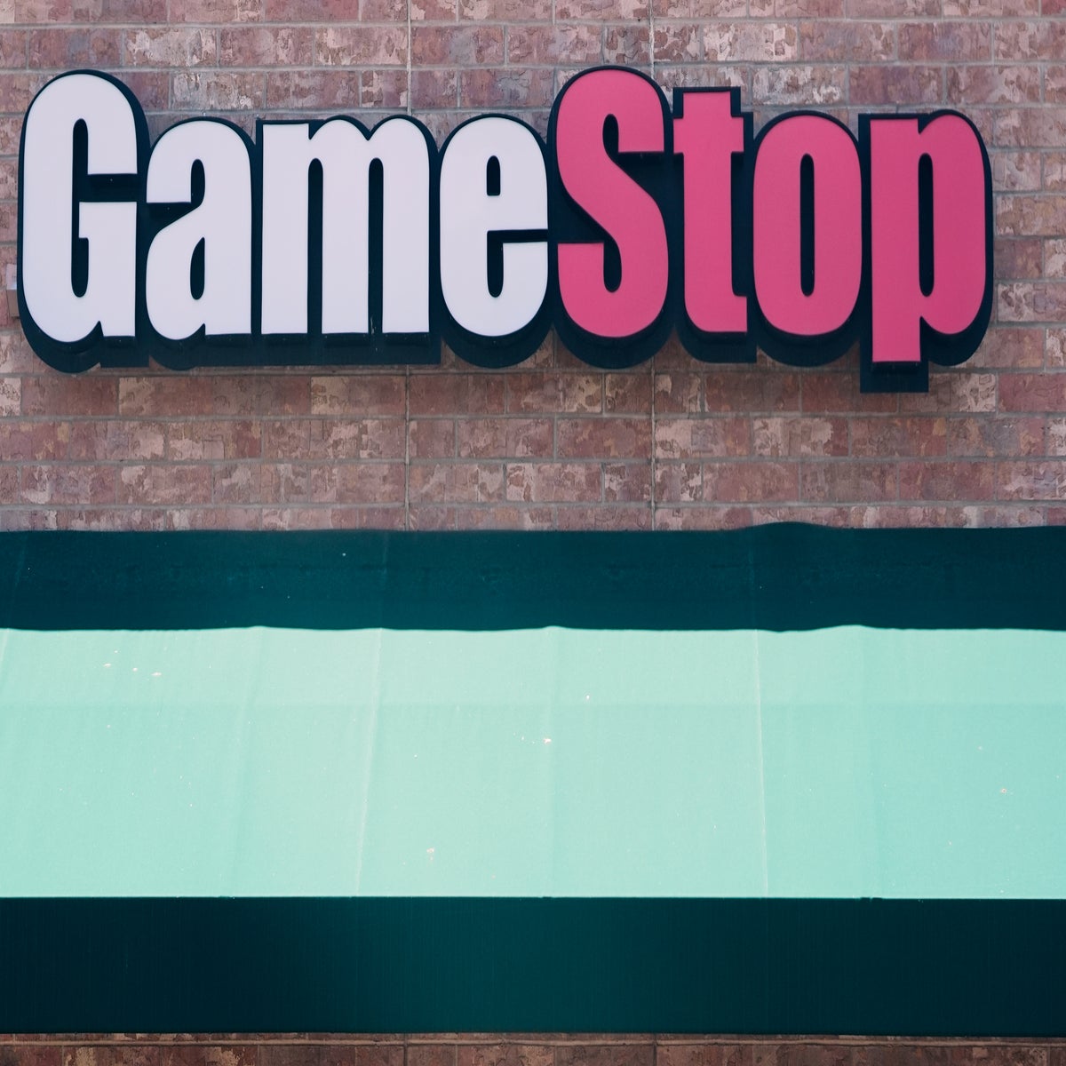 GameStop slumps as its plan to sell debt to fund bitcoin purchases raises  some questions | The Independent