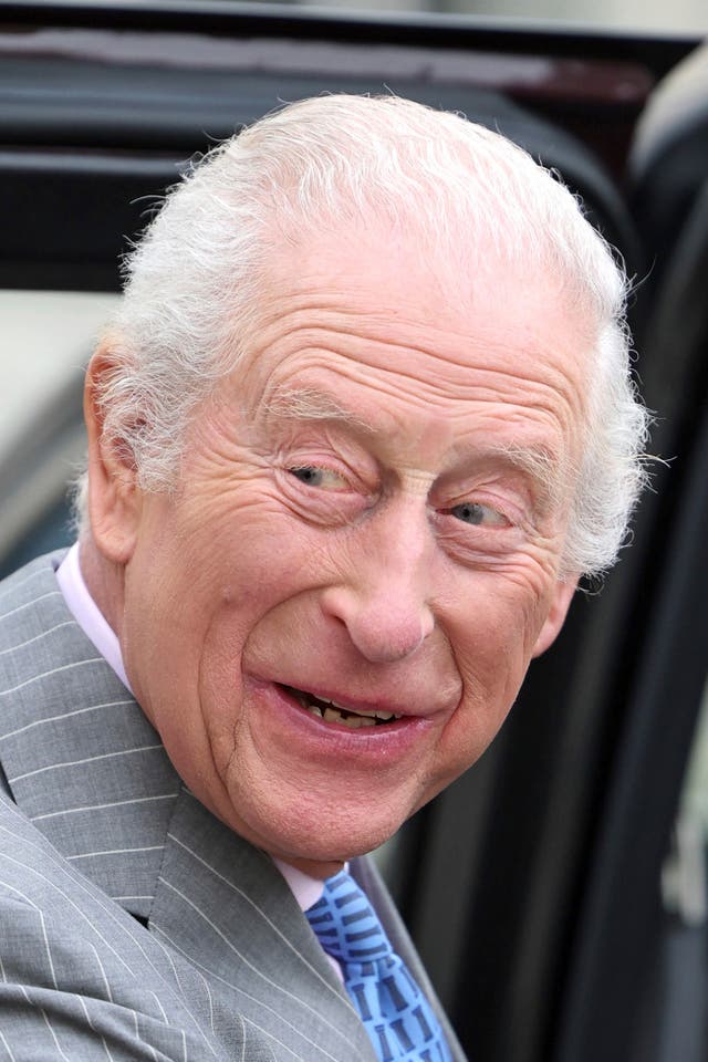 REINO UNIDO-REY CARLOS