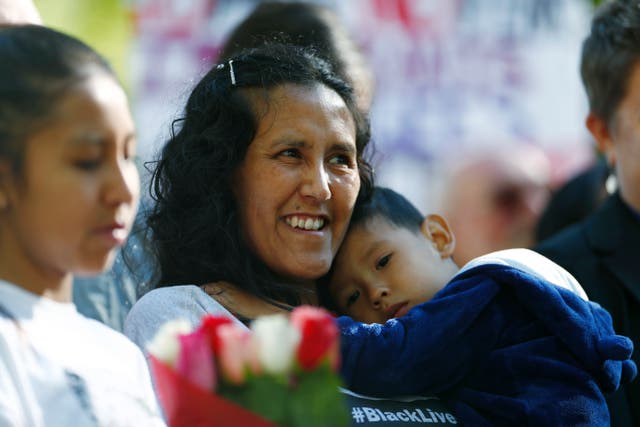 COLORADO-ACTIVISTA DETENIDA