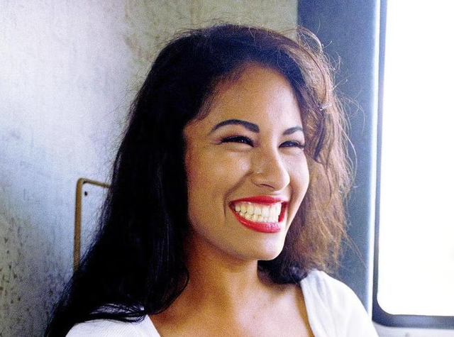 <p>Selena Quintanilla fue asesinada a tiros en 1995</p>