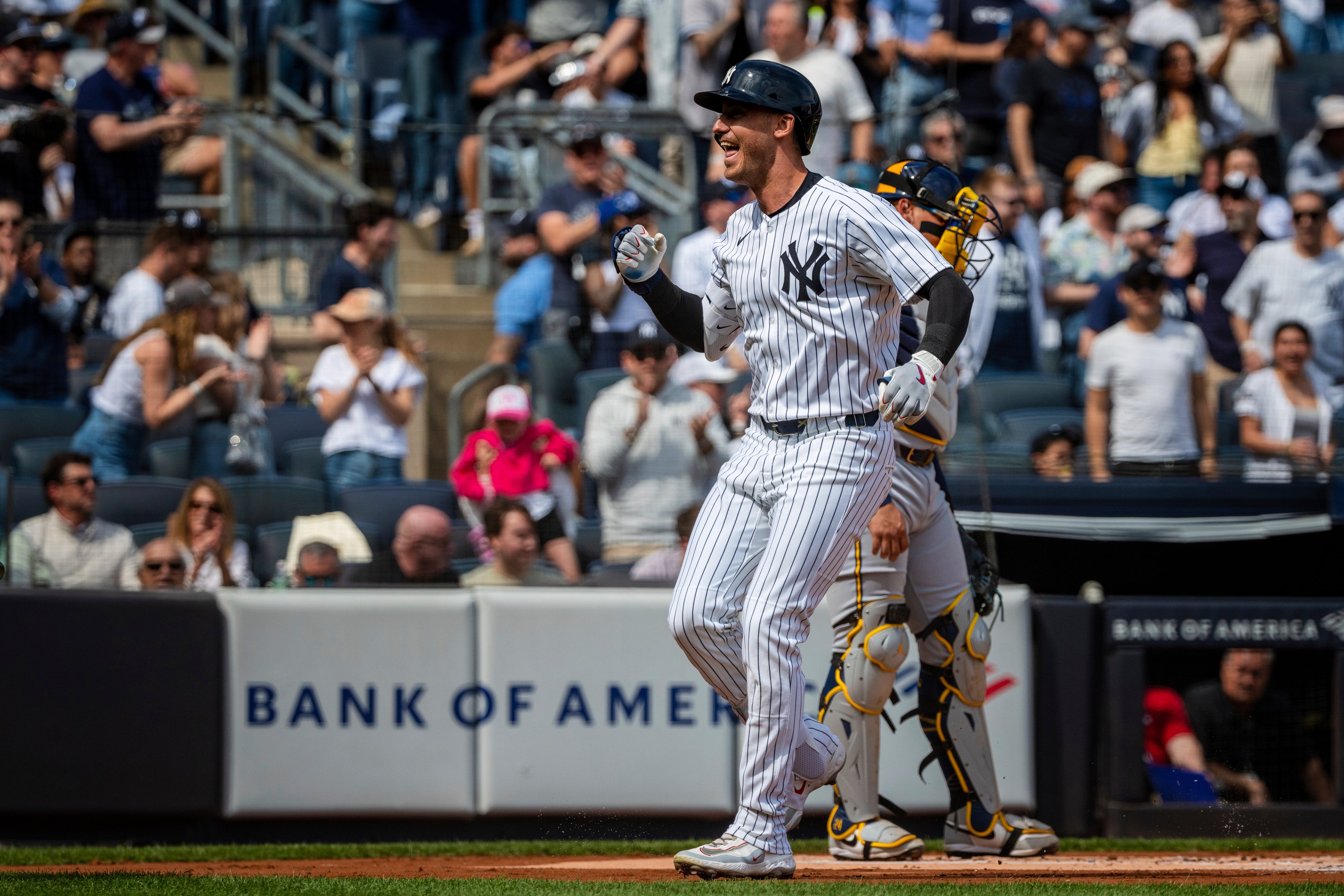 Brewers Yankees Baseball