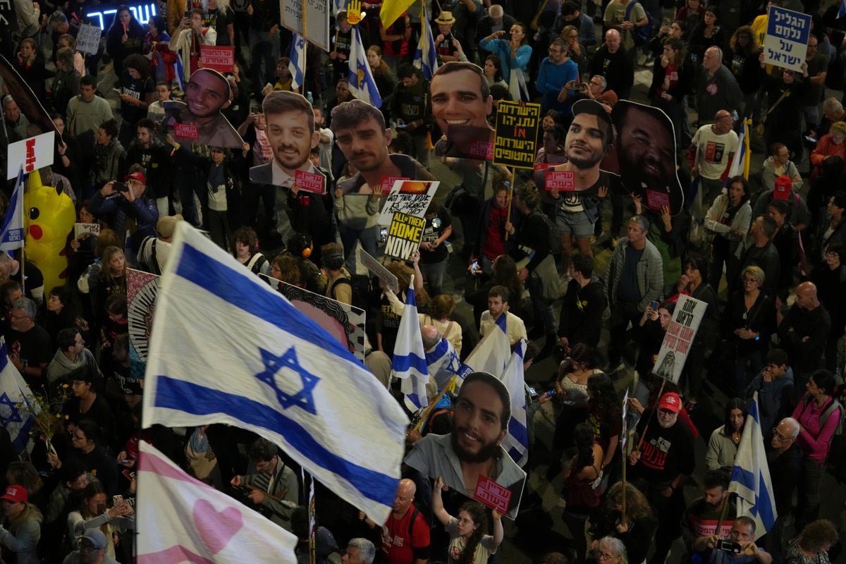 Hamas says it accepts a new ceasefire proposal but Israel makes counter-offer 