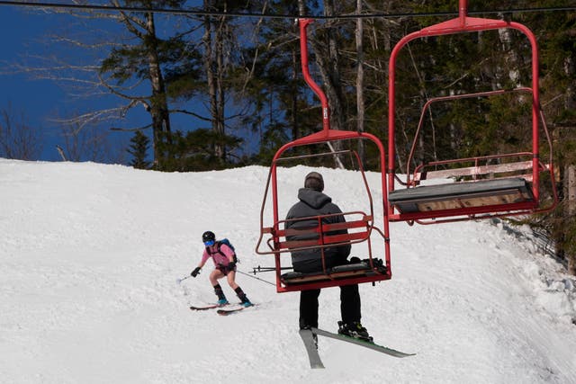 <p>Falls from ski lifts in Colorado are at their highest since the 2020-2021 ski season</p>