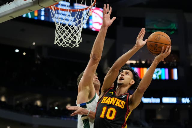 HAWKS BUCKS