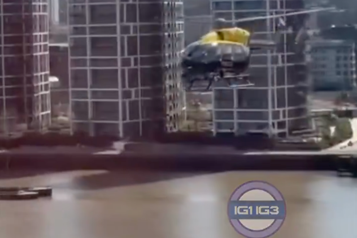 Police launch urgent search after girl, 11, falls into River Thames