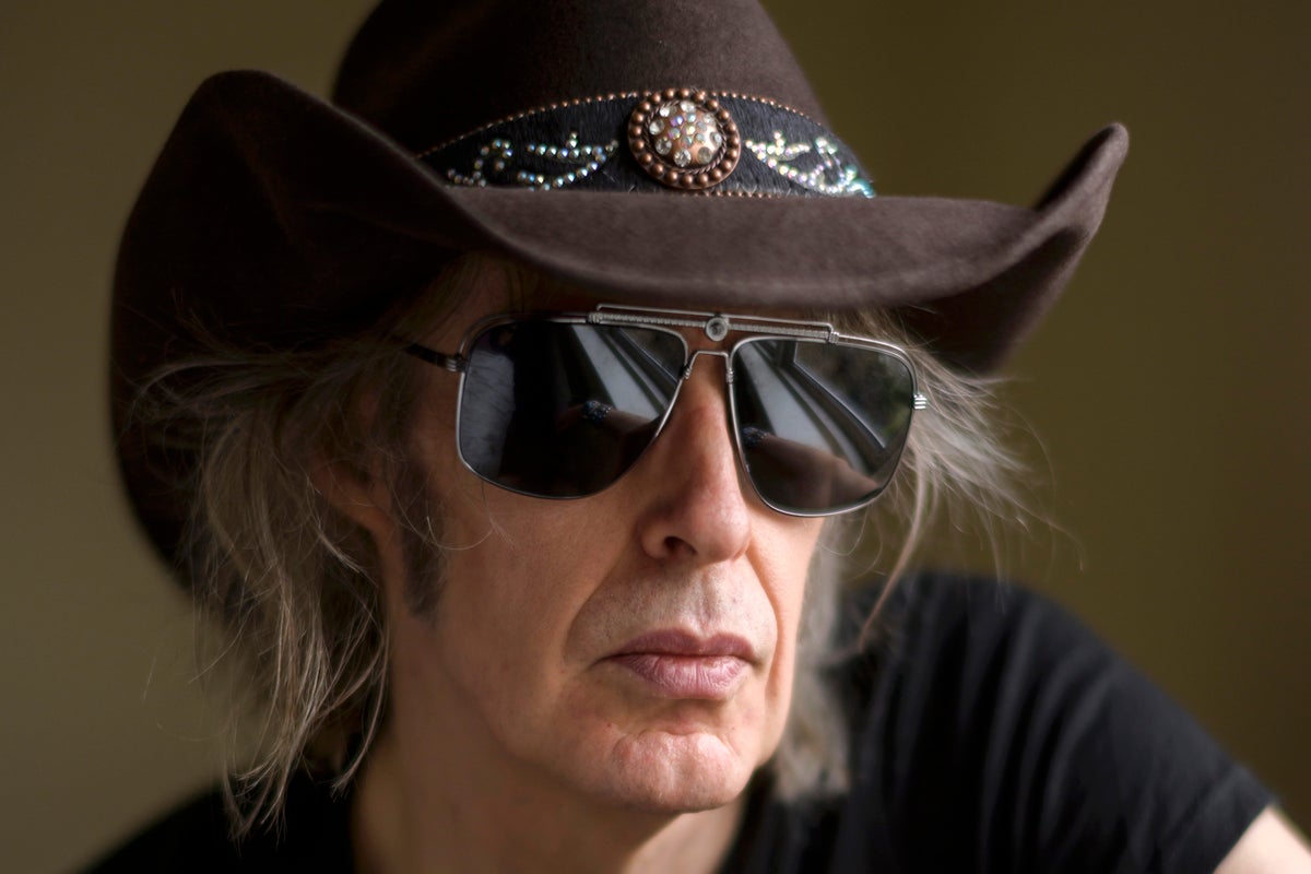 The Waterboys Release Tribute Album Celebrating Dennis Hopper