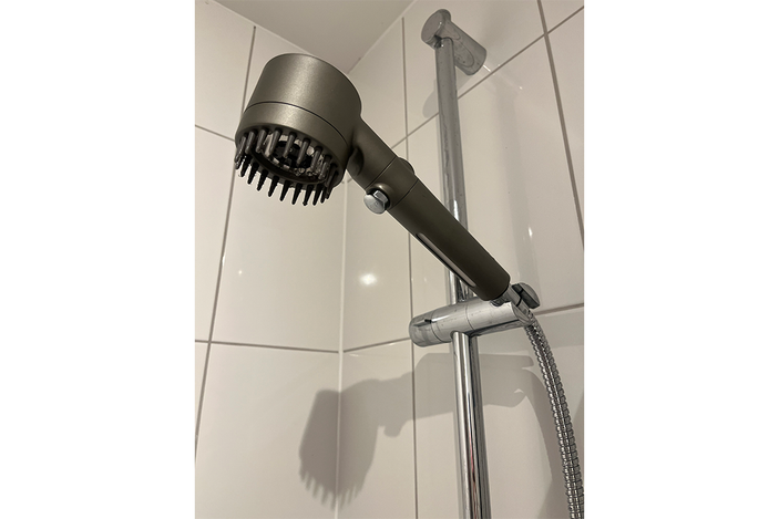 Best shower head IndyBest review Meko hard-water filter showerhead