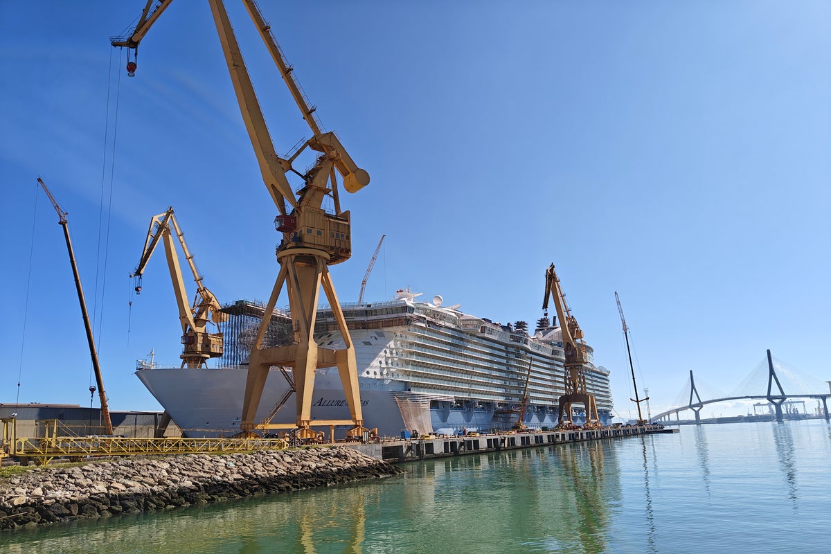 Behind the scenes of $100 million Allure of the Seas cruise ship revamp