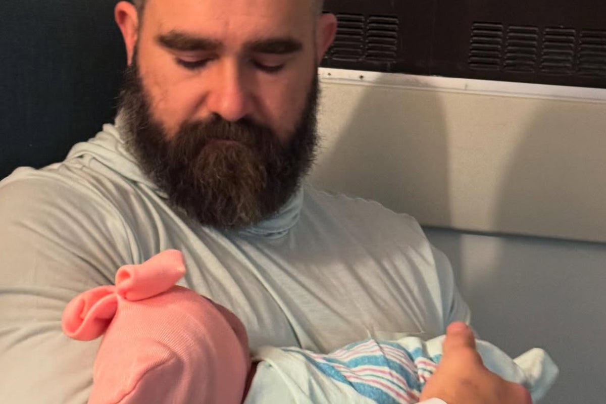Kylie and Jason Kelce announce birth of fourth daughter as Travis reacts ...