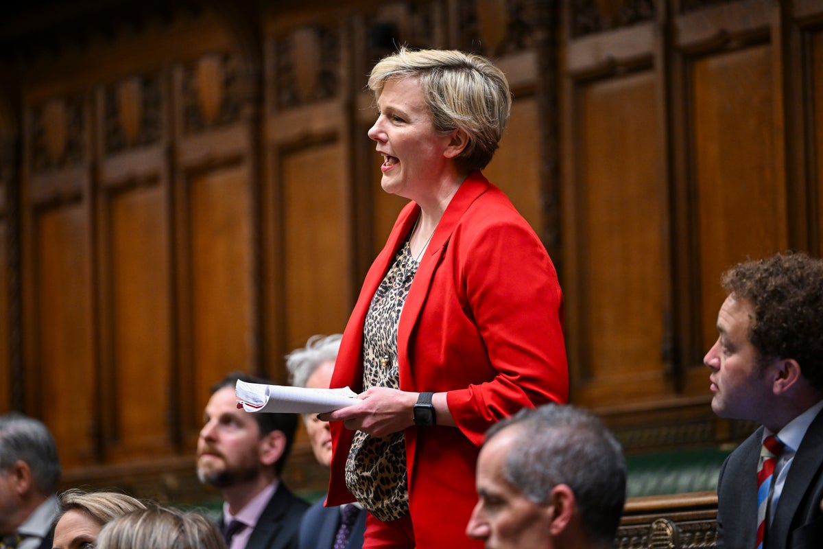 https://static.independent.co.uk/2025/04/03/18/House-of-Commons_250403_UK-US-Trade-and-Tariffs---Secretary-of-State-for-Business-and-Trade-15_52952.jpg?width=1200&height=800&crop=1200:800