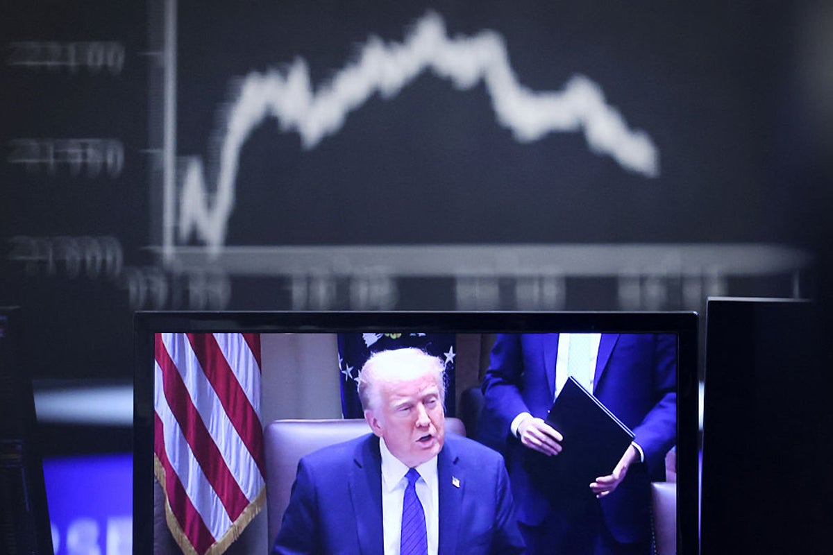 Global trade war intensifies and shares tumble as China hits back at Trump tariffs Global trade war intensifies and shares tumble as China hits back at Trump tariffs