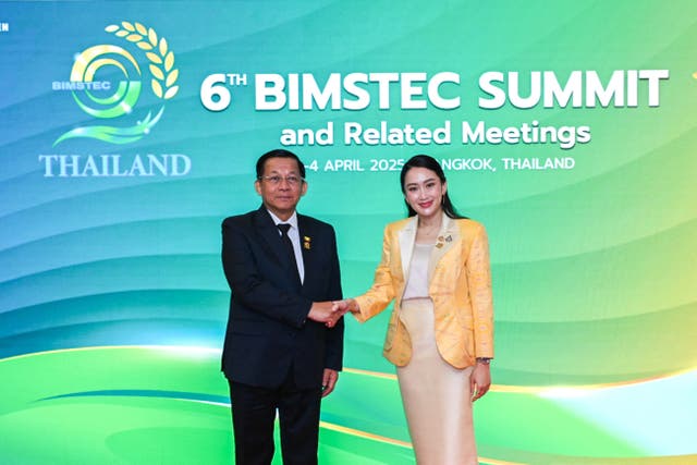 <p>Myanmar's junta leader Min Aung Hlaing shakes hands with Thailand's prime minister Paetongtarn Shinawatra ahead of the 6th BIMSTEC Summit in Bangkok</p>