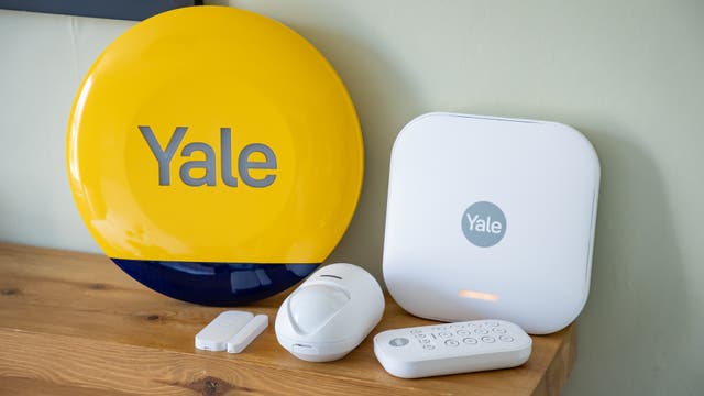 <p>Unlike most rivals, Yale’s alarm starter kit comes with a wireless outdoor siren</p>