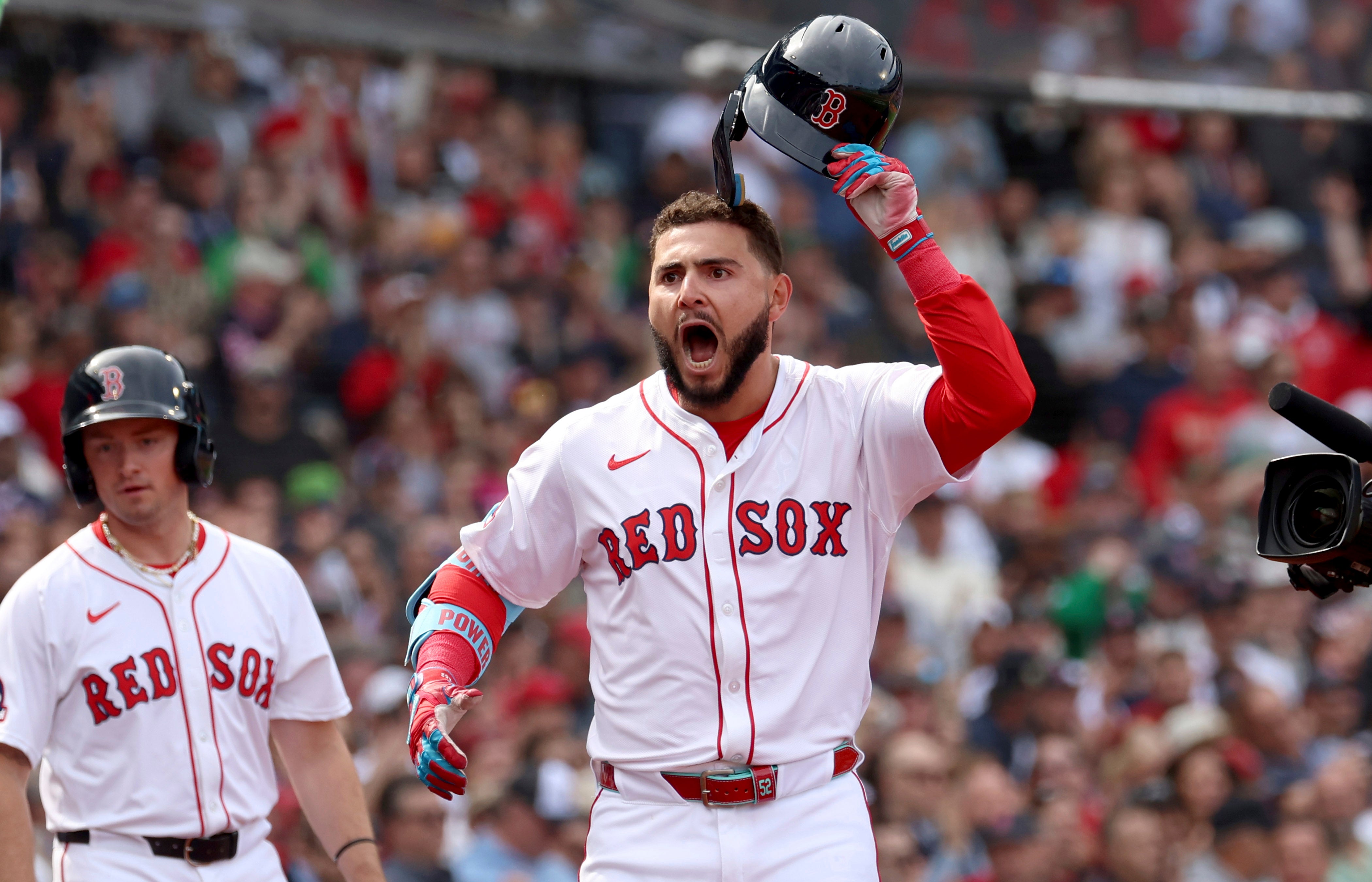 CARDENALES-MEDIAS ROJAS