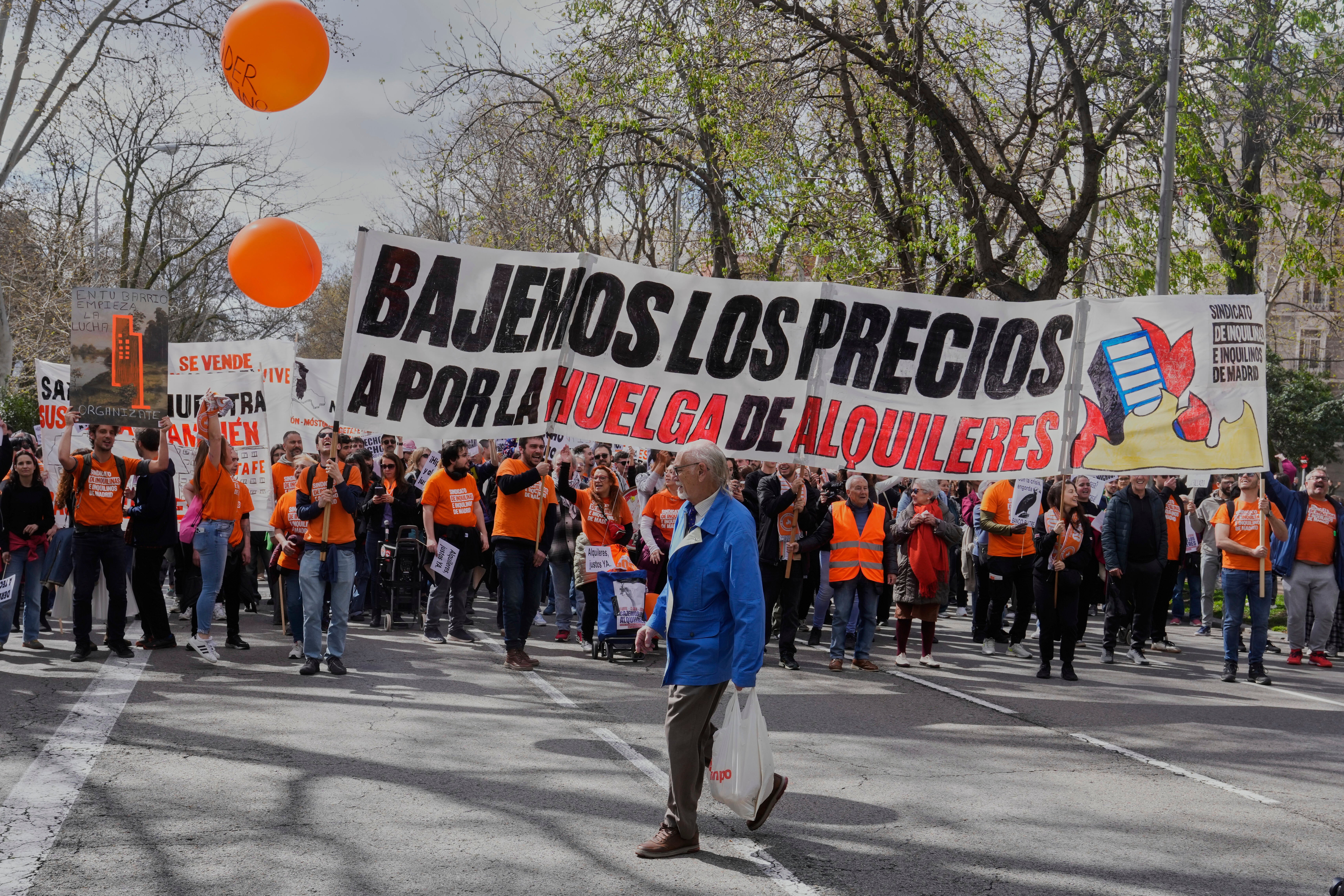 ESPAÑA-VIVIENDA-PROTESTAS