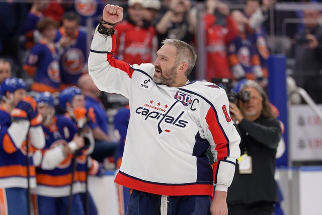 <p>39-year-old Alex Ovechkin broke the record held by Wayne Gretzky since 1994</p>